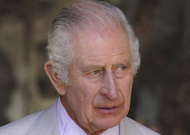 Poznato je koliko će trajati oporavak 75- godišnjeg kralja Charlesa III